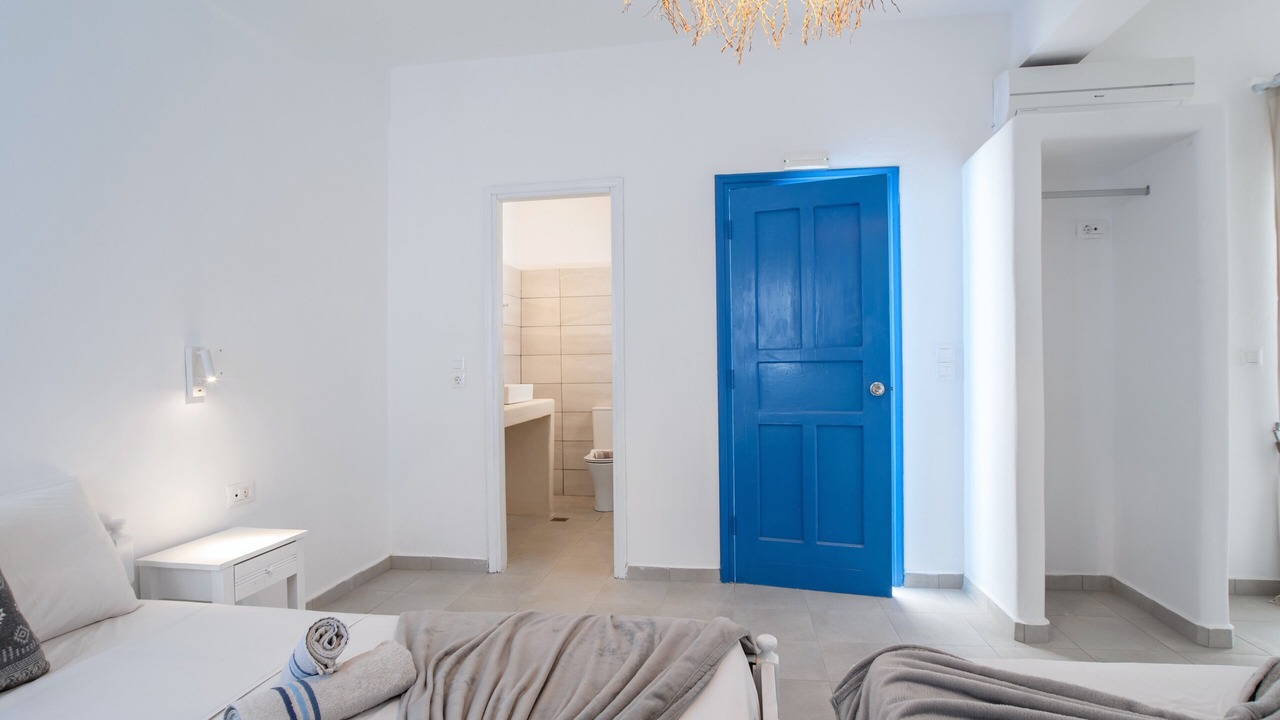 Photo of Bedroom in Perissa