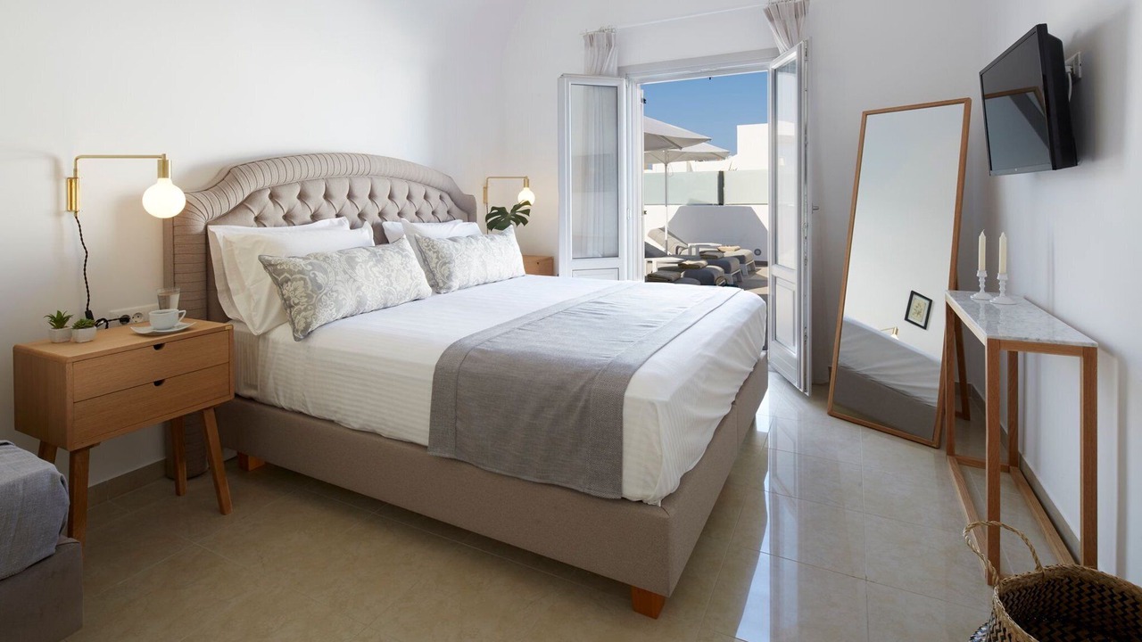 Photo of Others in Monolithos