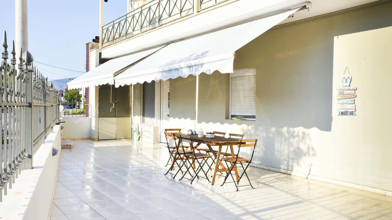 Photo of Outdoor in Nees Pagases
