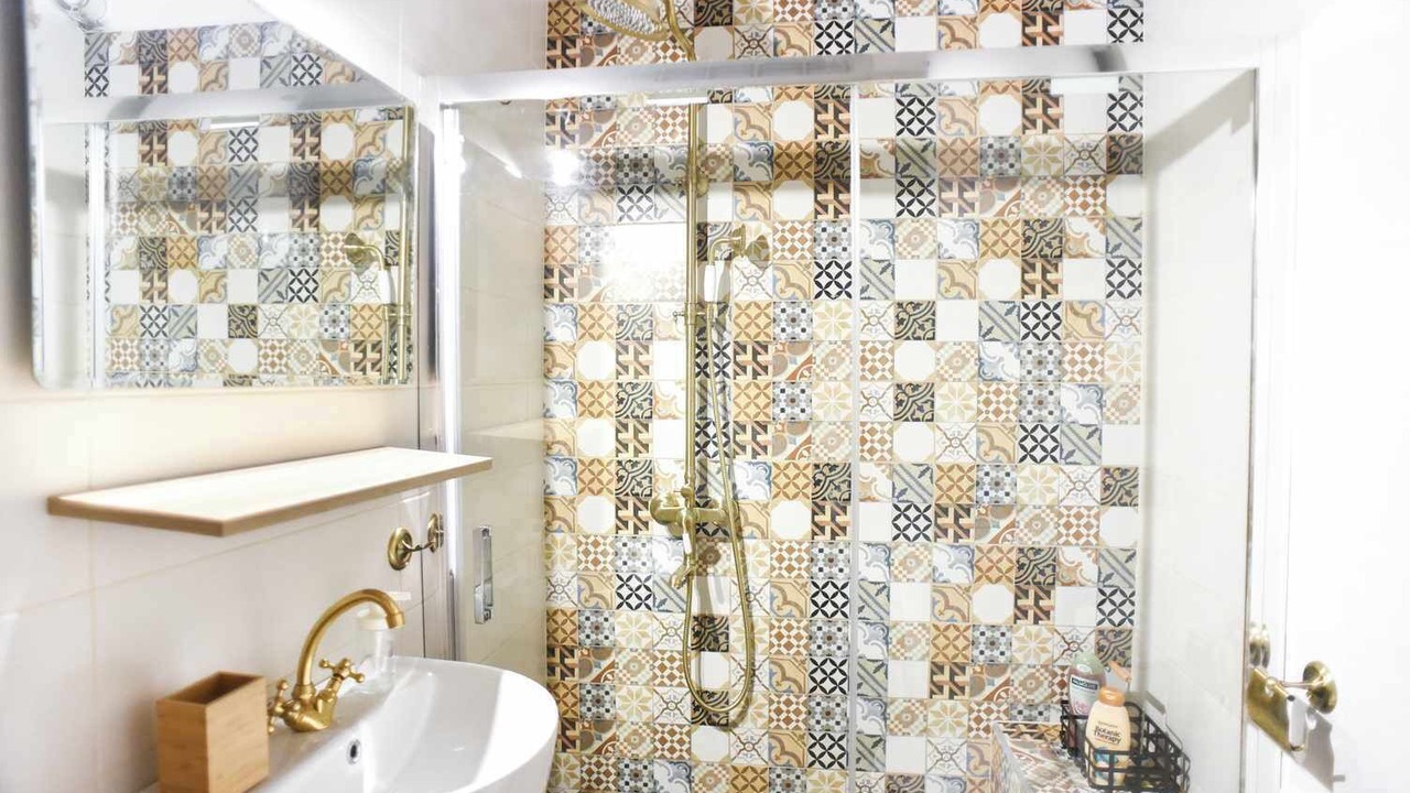 Photo of Bathroom in Nees Pagases