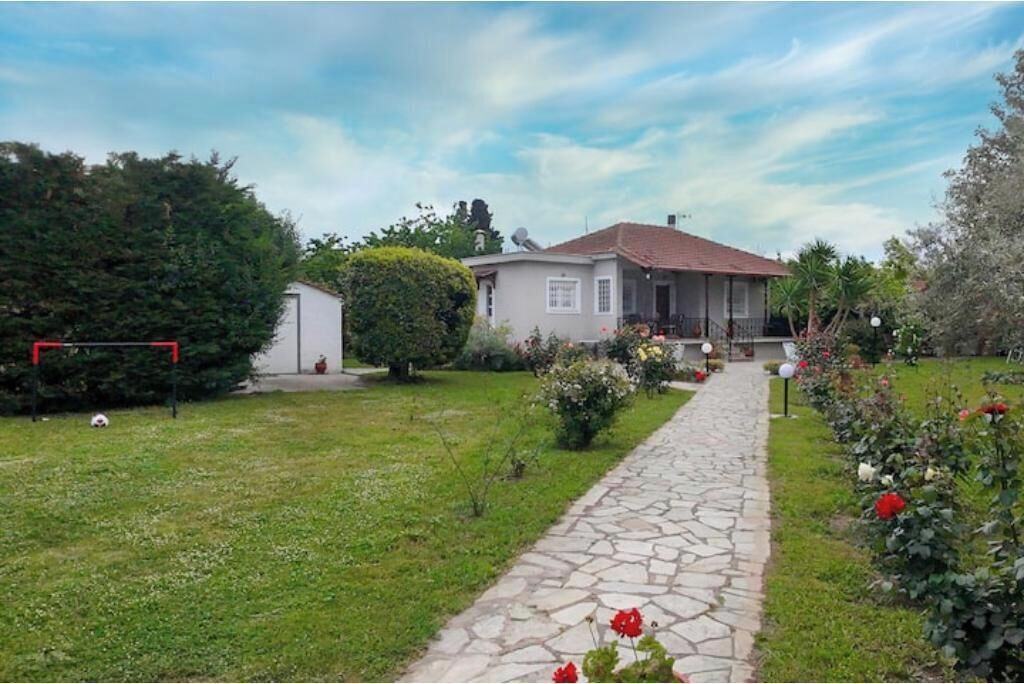 Photo of Outdoor in Artemida