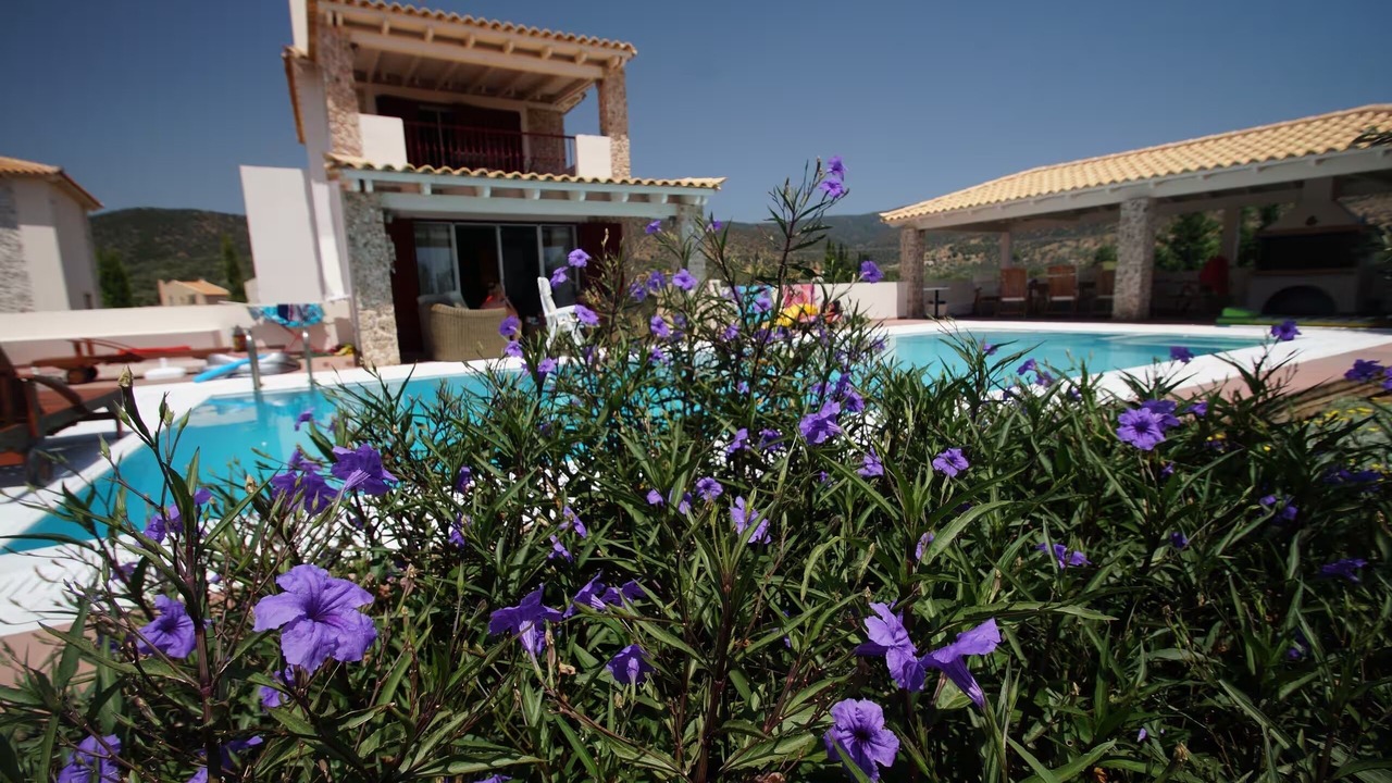 Photo of Outdoor in Plepi