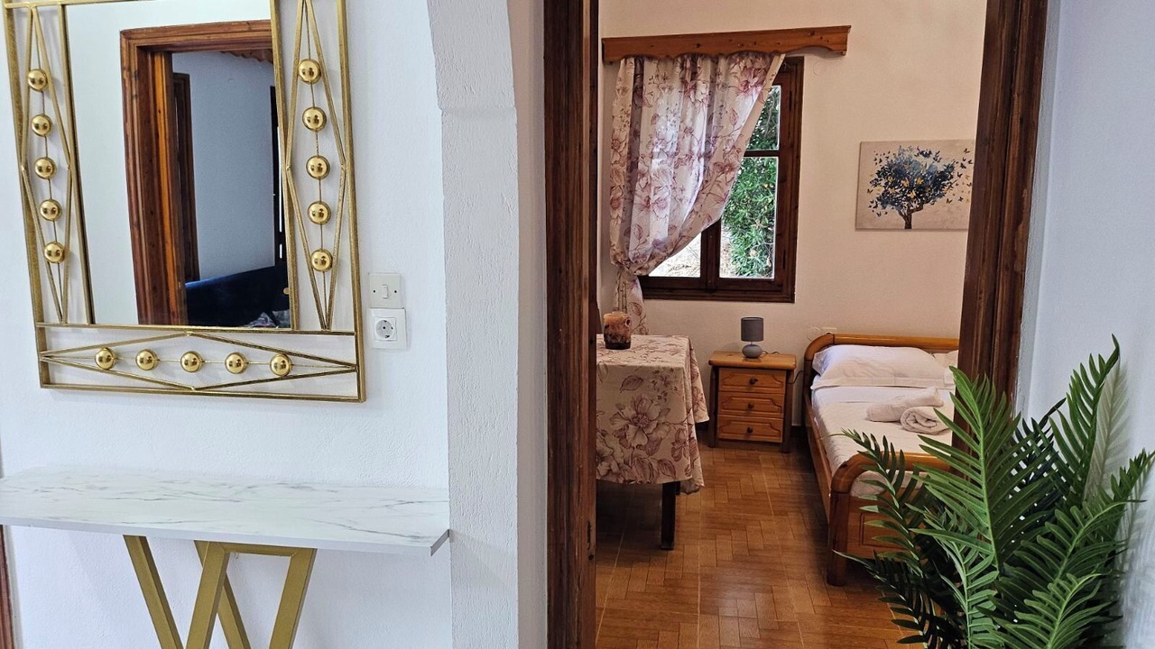 Photo of Bedroom in Lionas