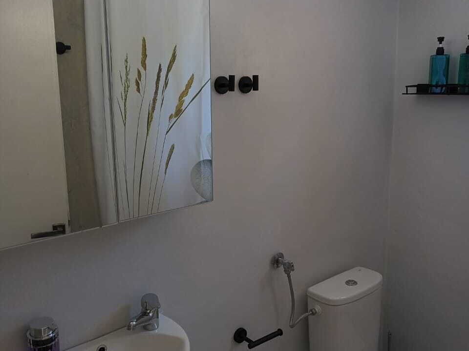 Photo of Bathroom in Alinda