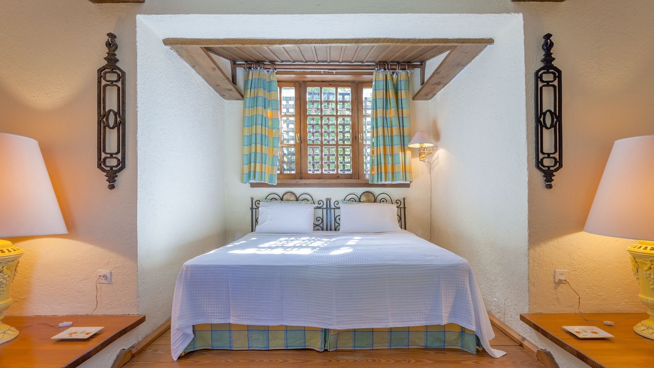 Photo of Bedroom in Pella Region