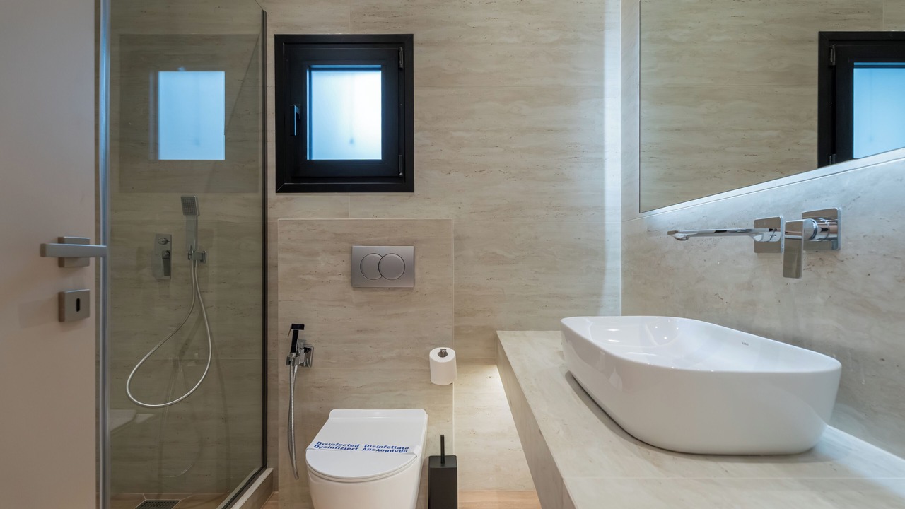 Photo of Bathroom in Neos Marmaras