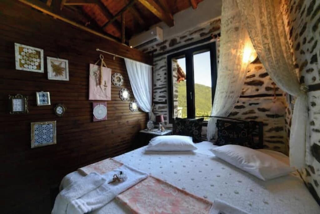Photo of Bedroom in Volos
