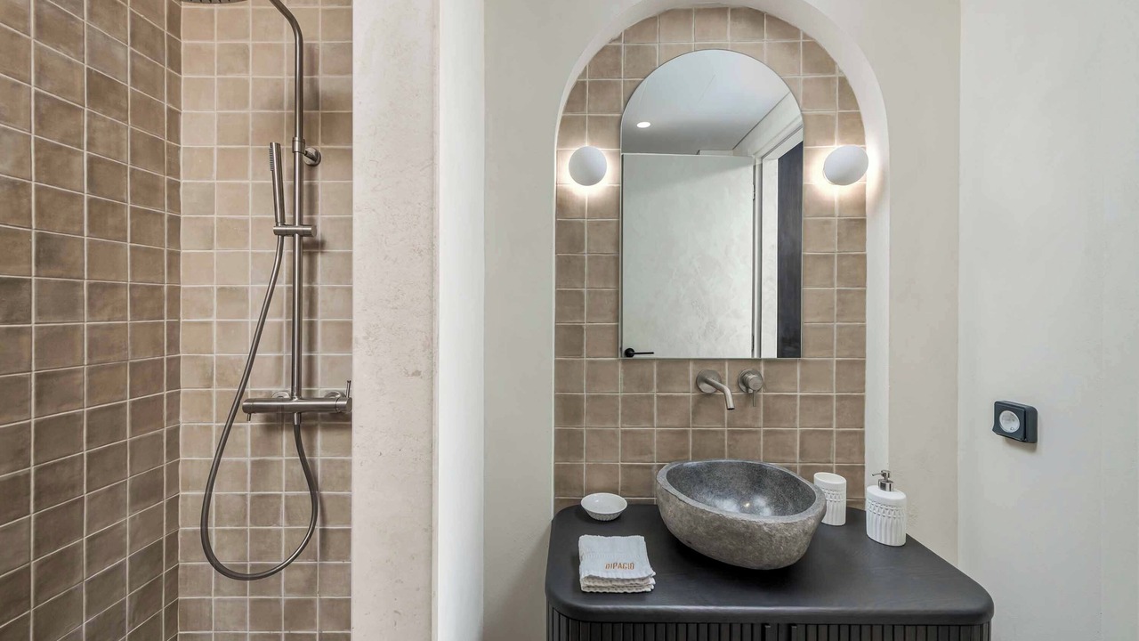 Photo of Bathroom in Lahania