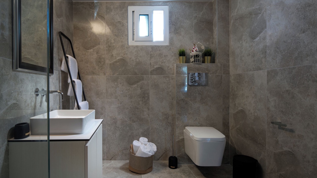 Photo of Bathroom in Neos Marmaras
