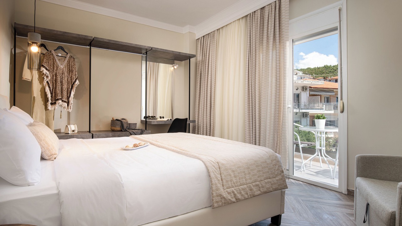 Photo of Bedroom in Neos Marmaras