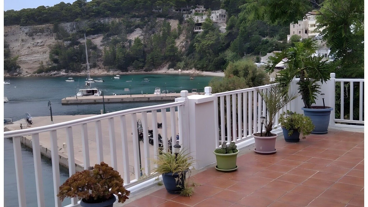 Photo of Patio Balcony in Patitiri