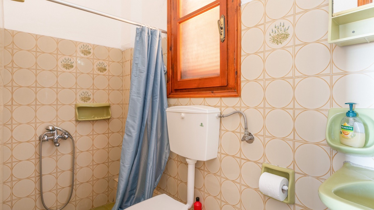 Photo of Bathroom in Batsi