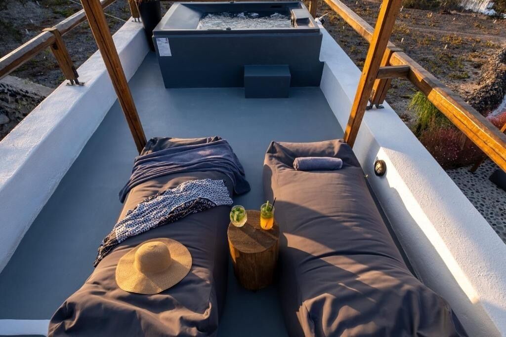 Photo of Outdoor in Finikia
