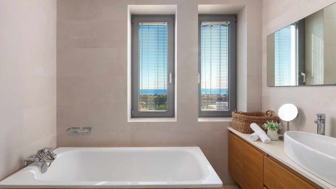 Photo of Bathroom in Rhodes Town