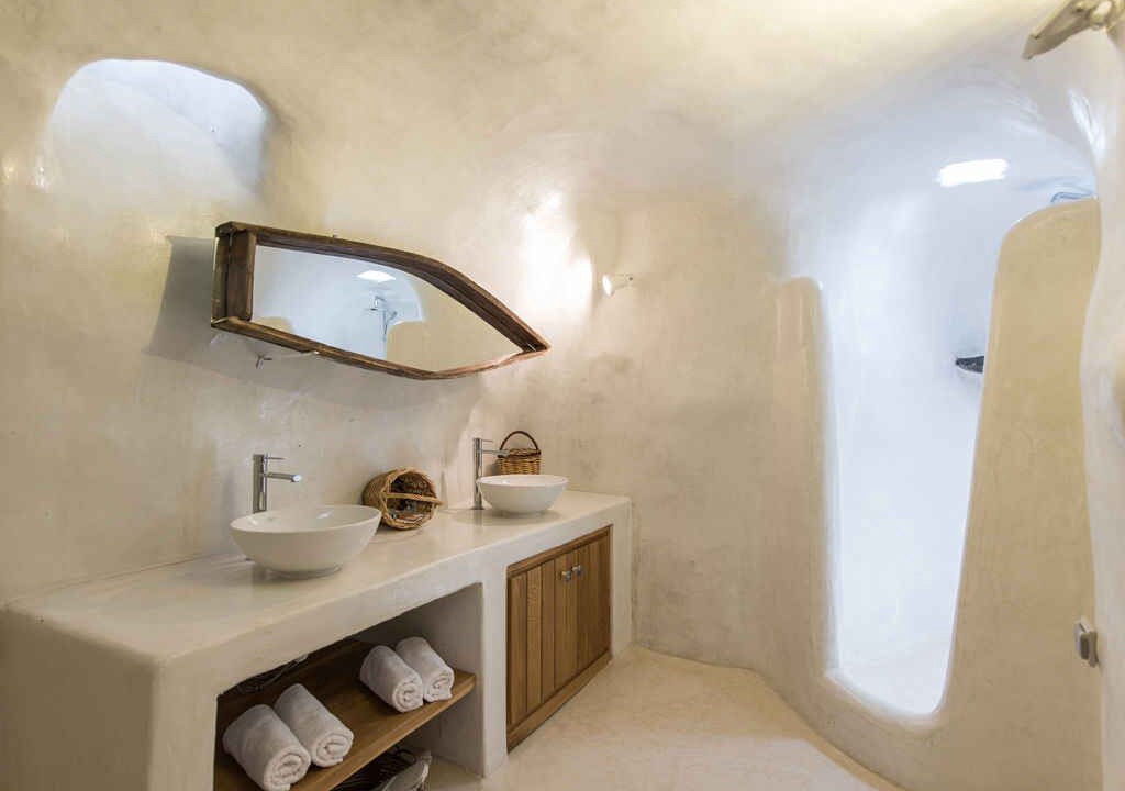 Photo of Bathroom in Pyrgos