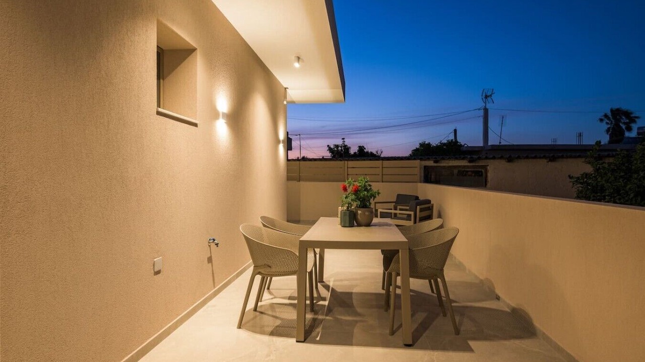 Photo of Outdoor in Lambi