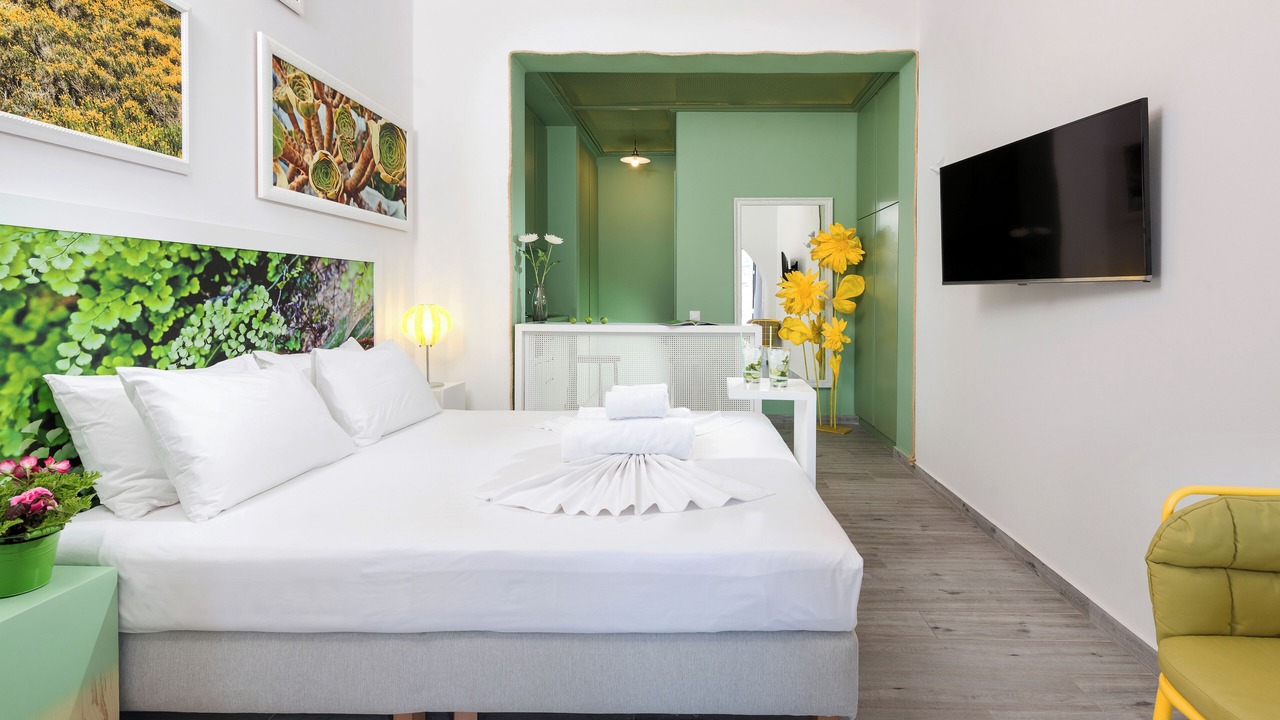 Photo of Bedroom in Katapola
