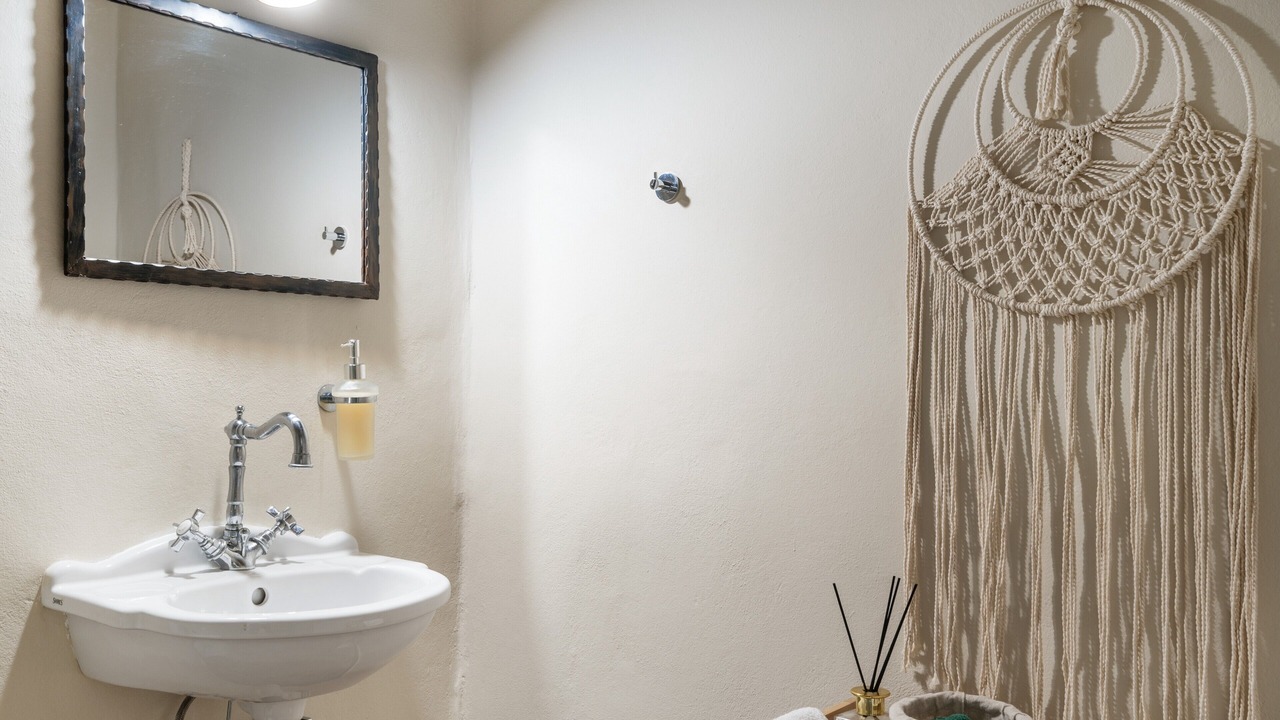 Photo of Bathroom in Megas Gialos