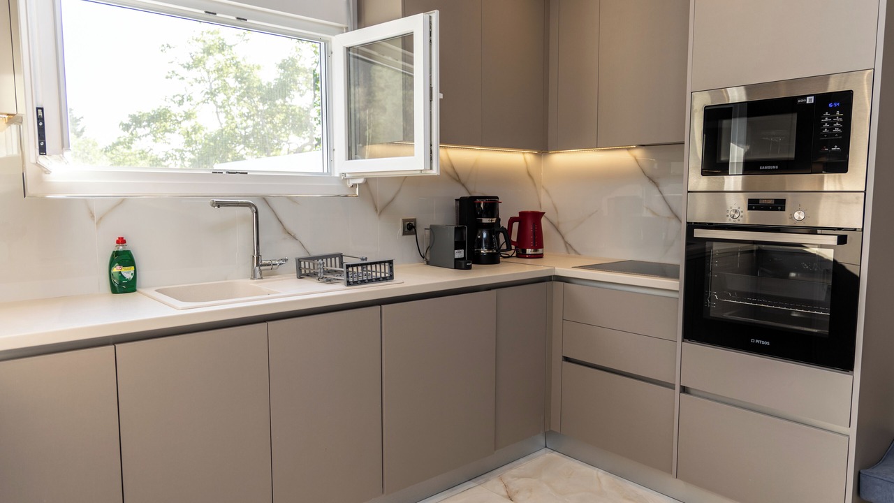 Photo of Kitchen in Lagoudi Zia