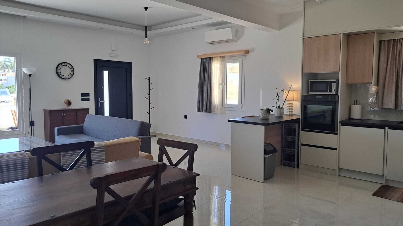 Photo of Livingroom in Vromolithos