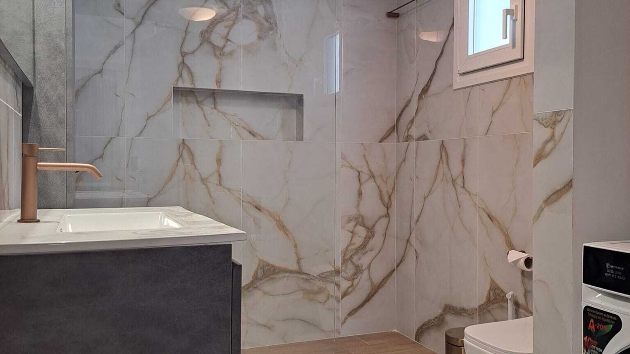 Photo of Bathroom in Vromolithos