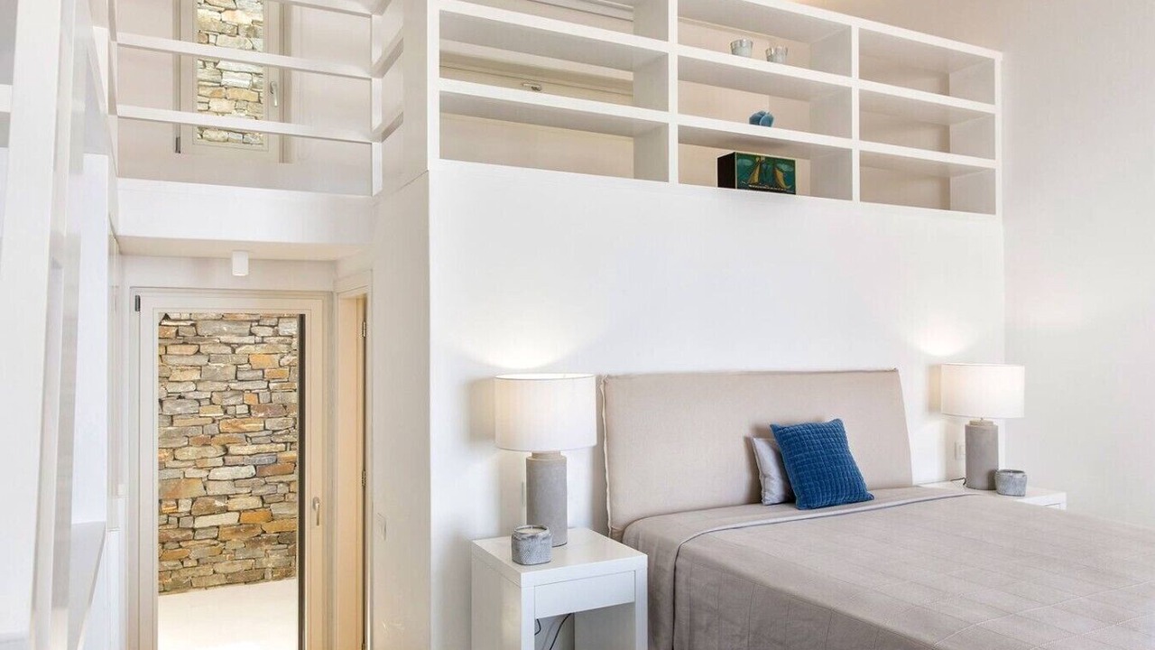 Photo of Bedroom in Nea Cryssi Akti