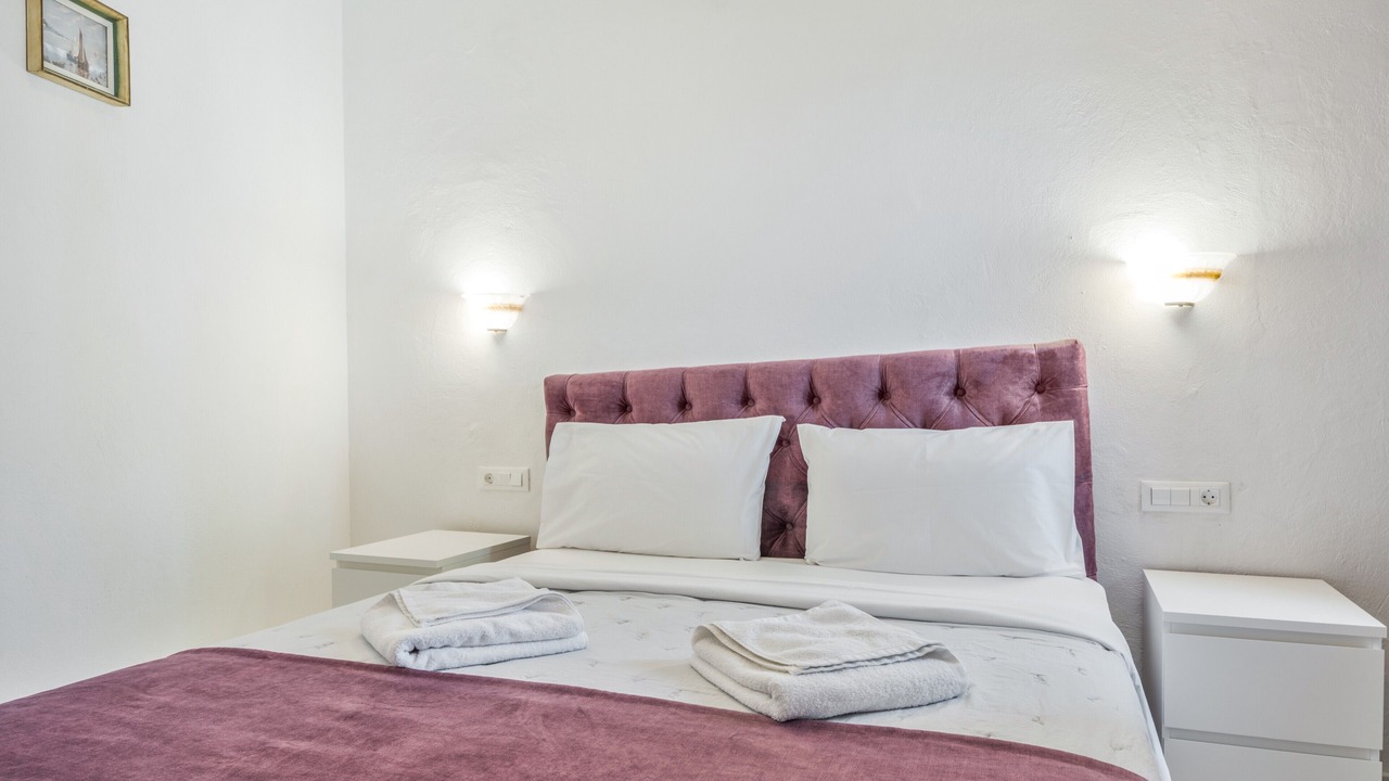 Photo of Bedroom in Amoopi