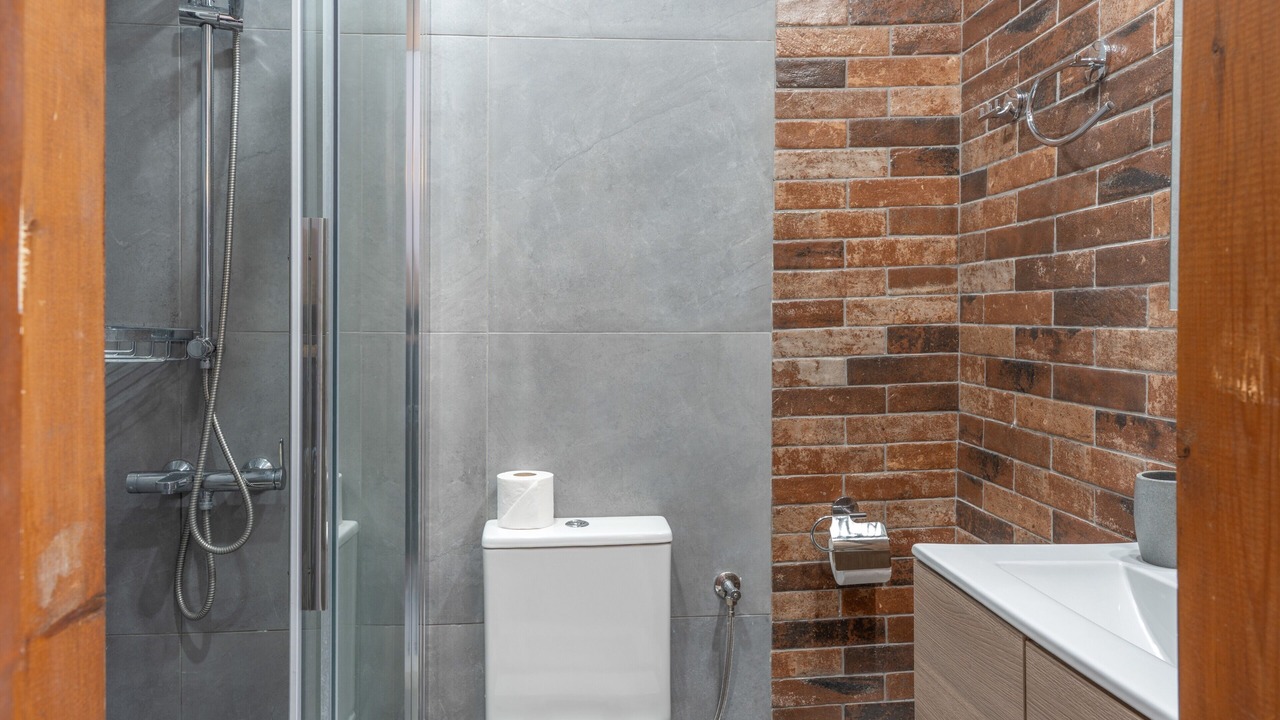 Photo of Bathroom in Menetai