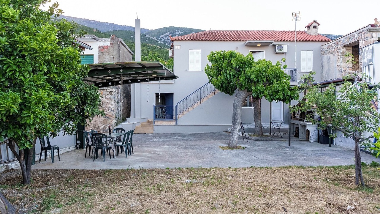 Photo of Outdoor in Sipiada