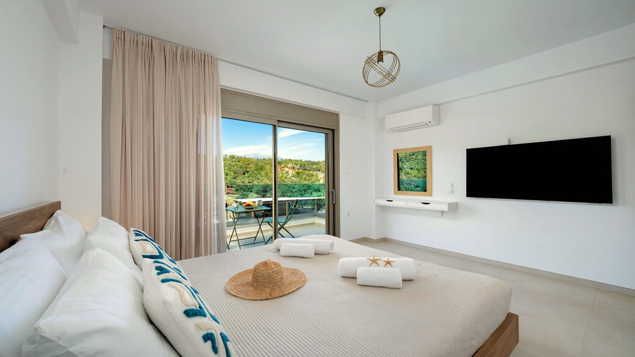 Photo of Bedroom in Vathi