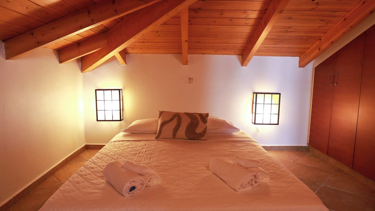 Photo of Bedroom in Platana
