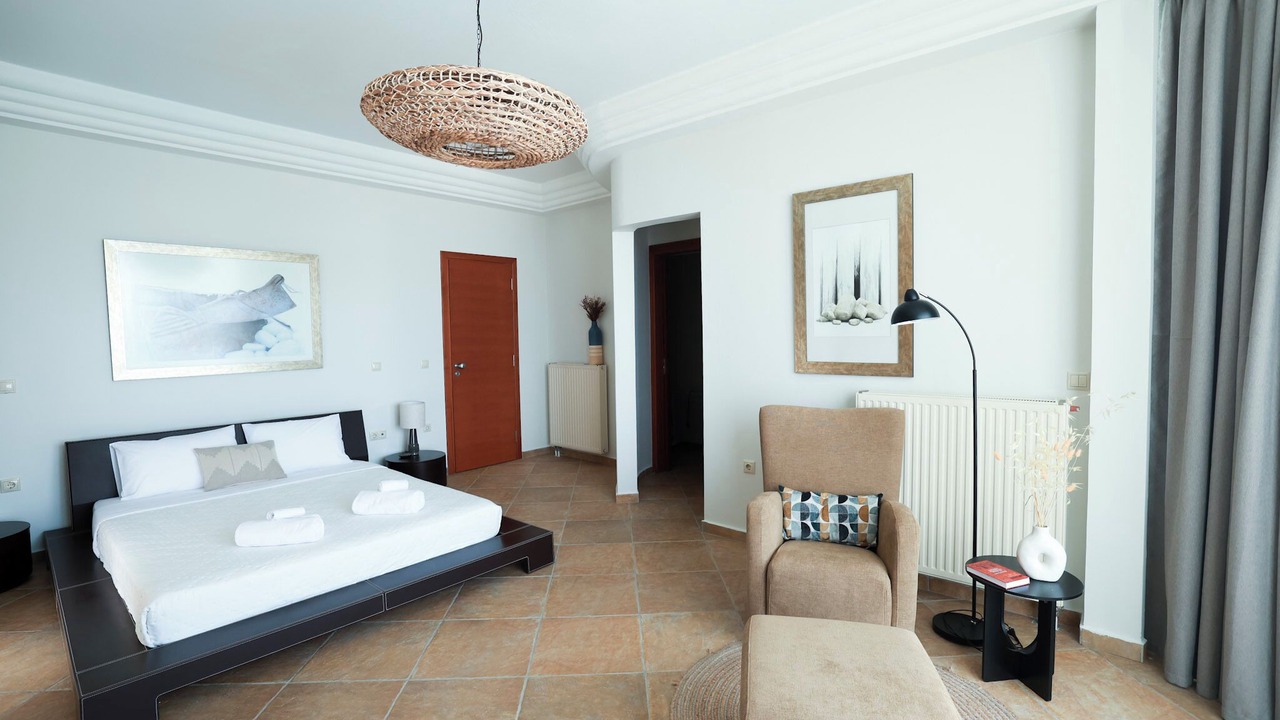 Photo of Bedroom in Platana