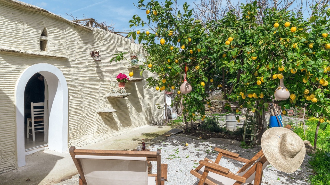 Photo of Patio Balcony in Andros Town