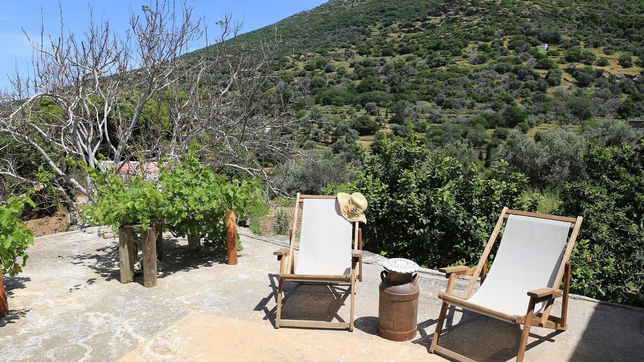 Photo of Patio Balcony in Andros Town