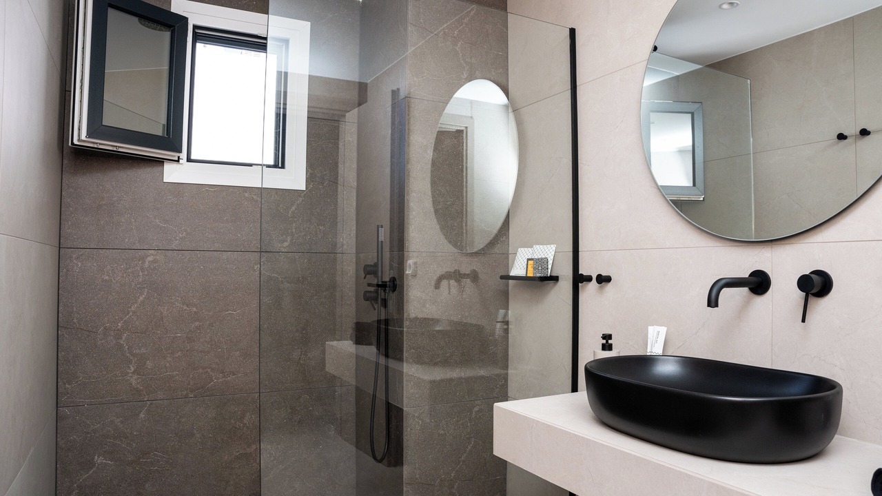 Photo of Bathroom in Plaka