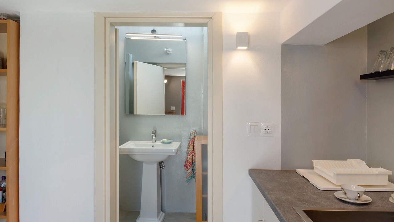 Photo of Bathroom in Aegiali