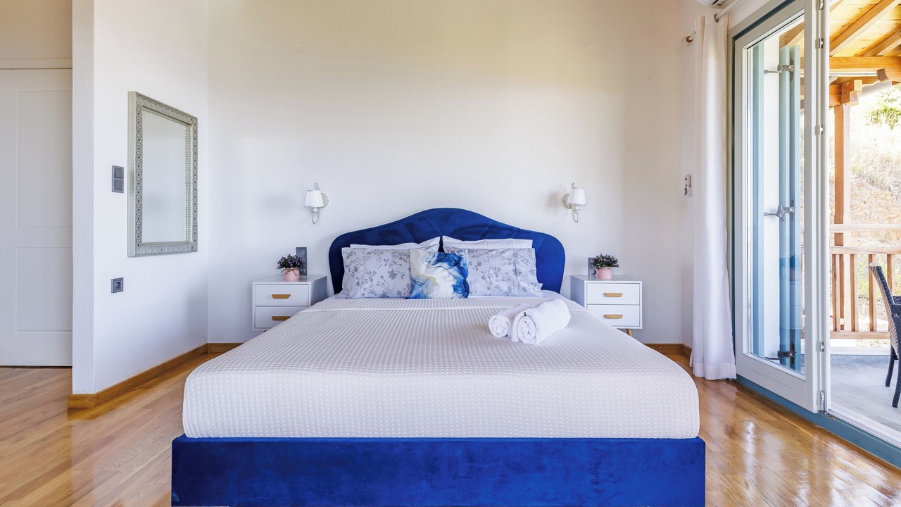 Photo of Bedroom in Glossa