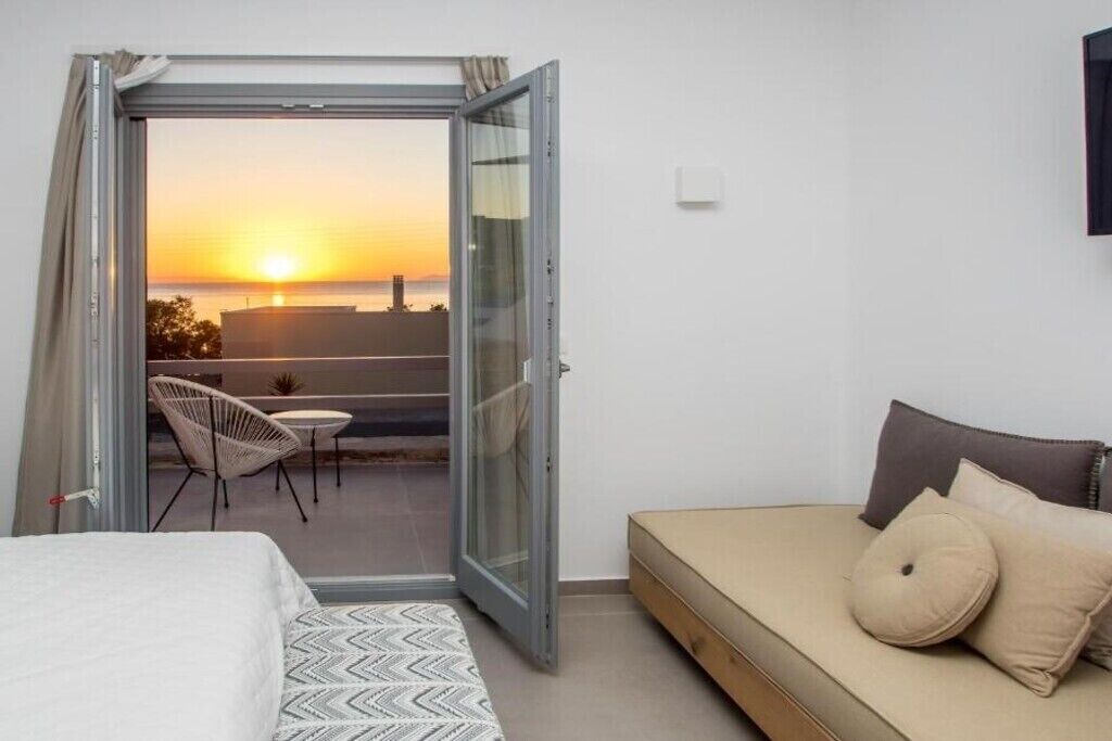Photo of Bedroom in Kini
