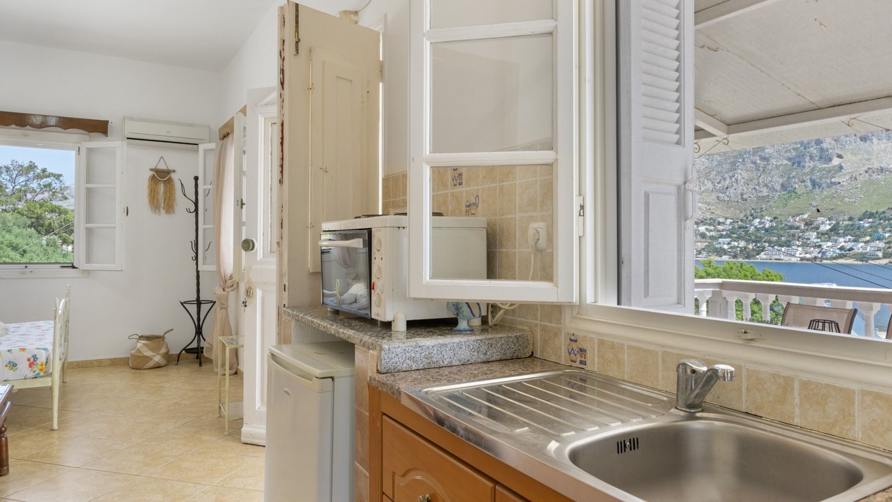 Photo of Kitchen in Telendos