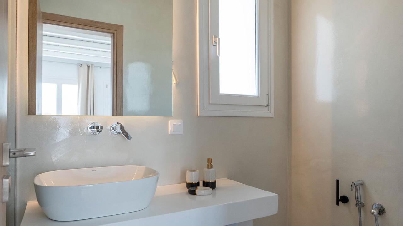 Photo of Bathroom in Karystos