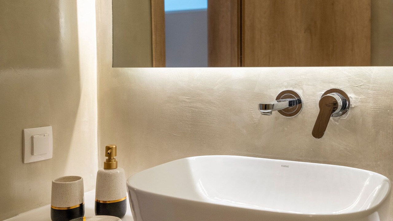 Photo of Bathroom in Karystos