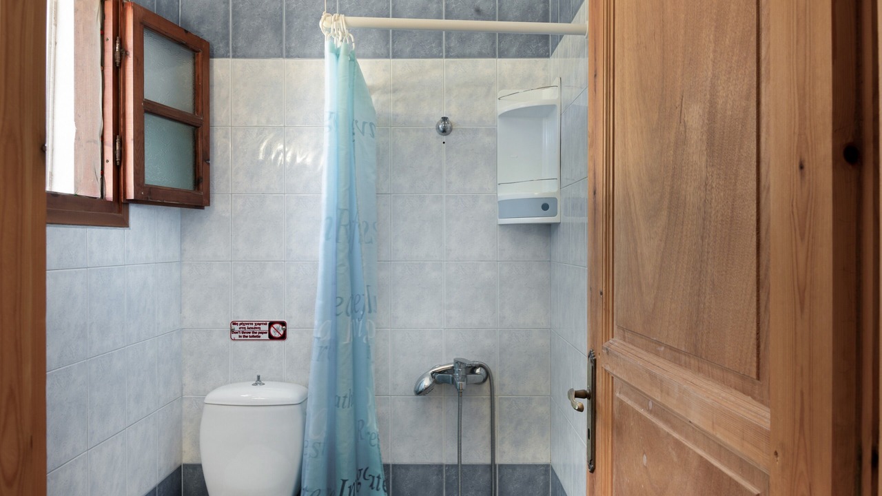 Photo of Bathroom in Astypalaia