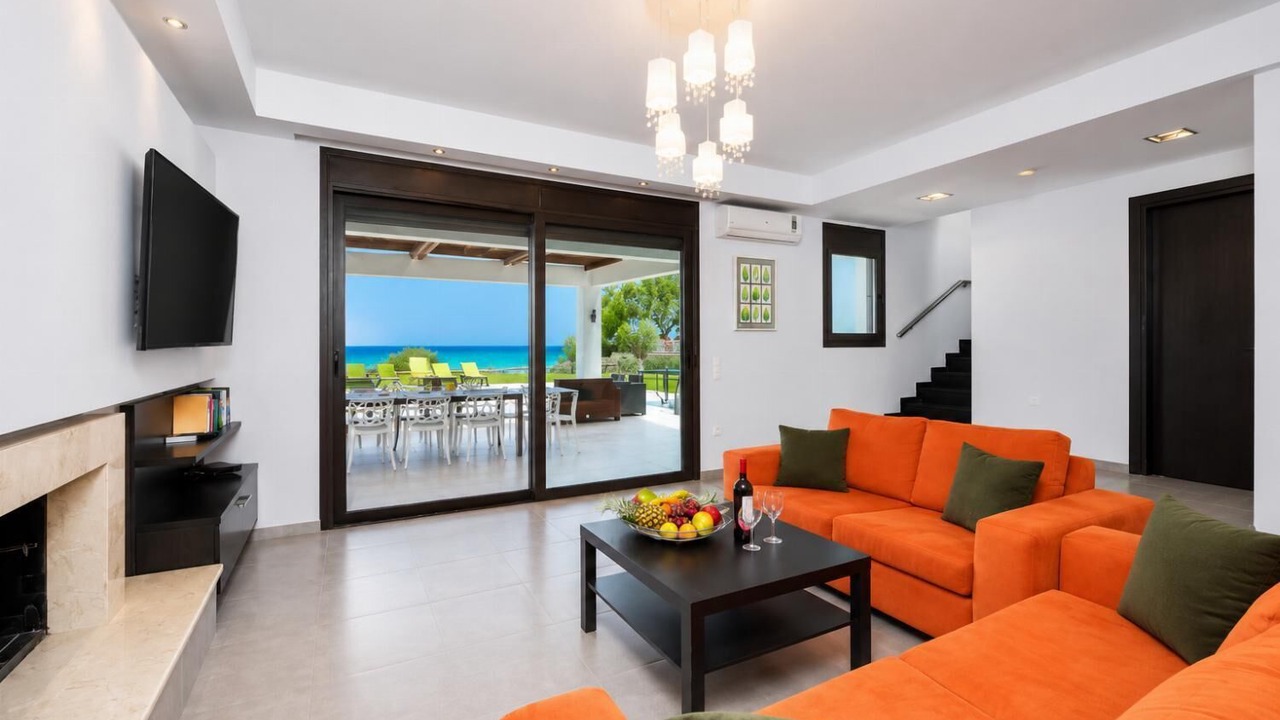 Photo of Livingroom in Lahania