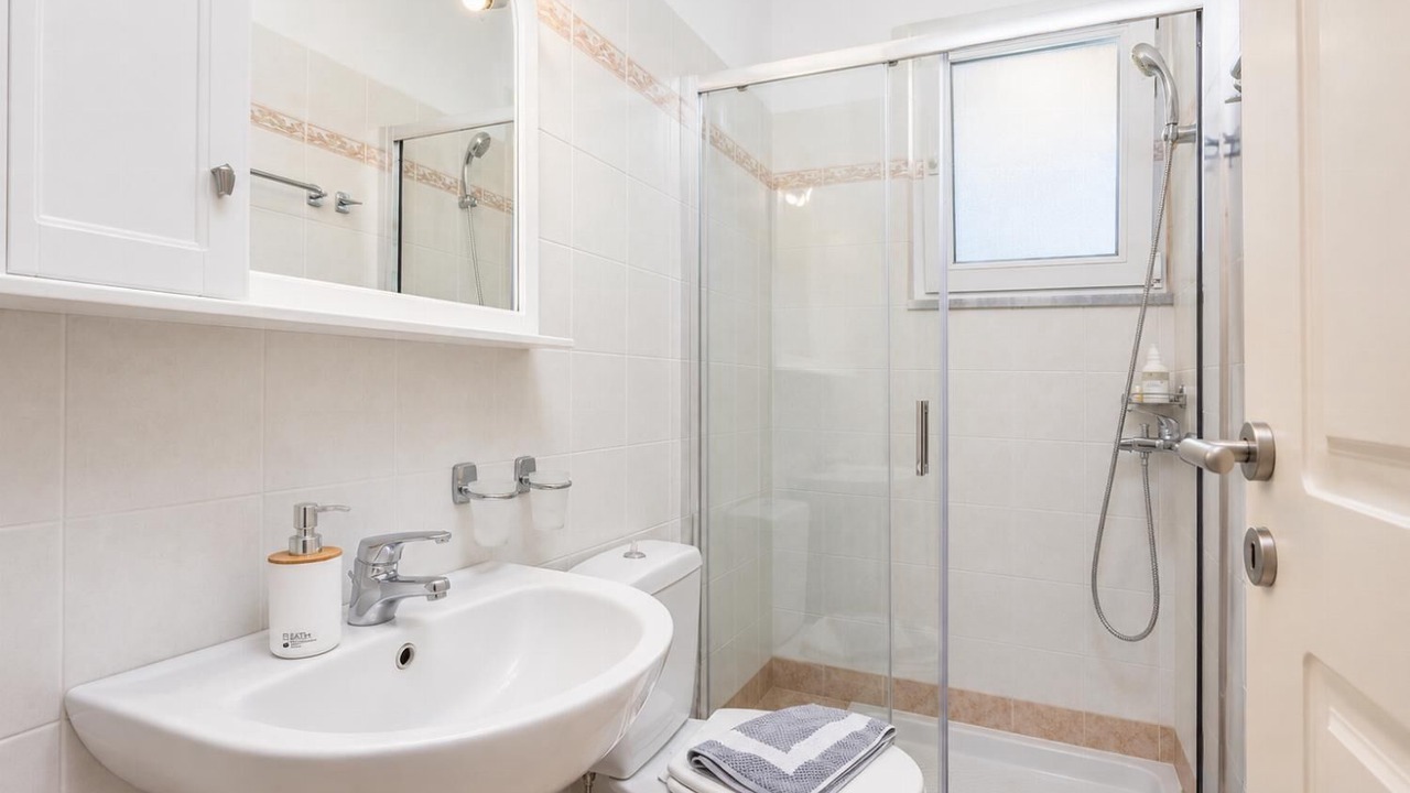 Photo of Bathroom in Gennadi
