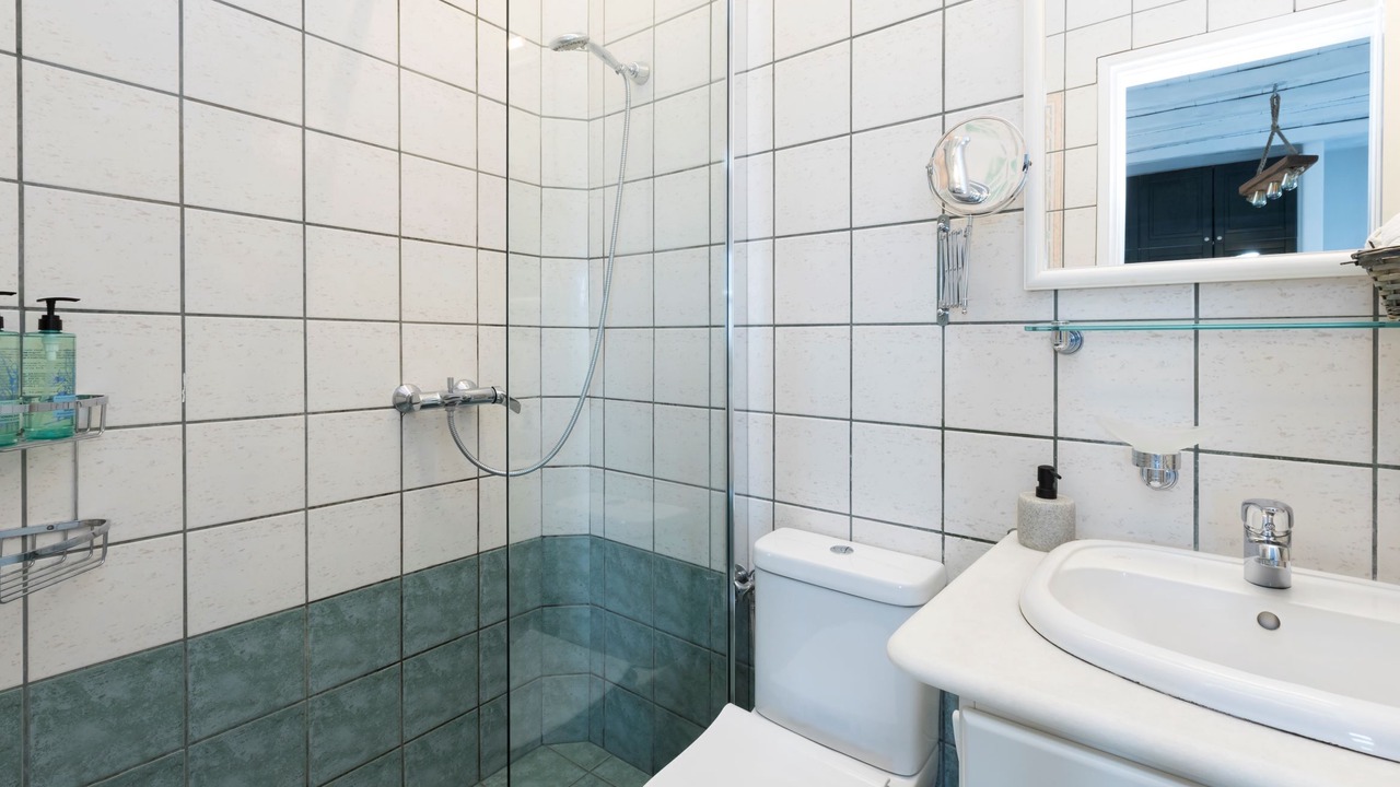 Photo of Bathroom in Drios