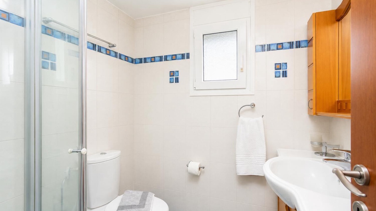 Photo of Bathroom in Gennadi