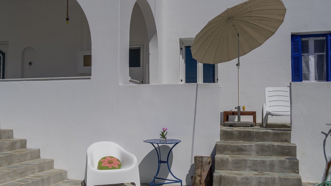Photo of Patio Balcony in Drios