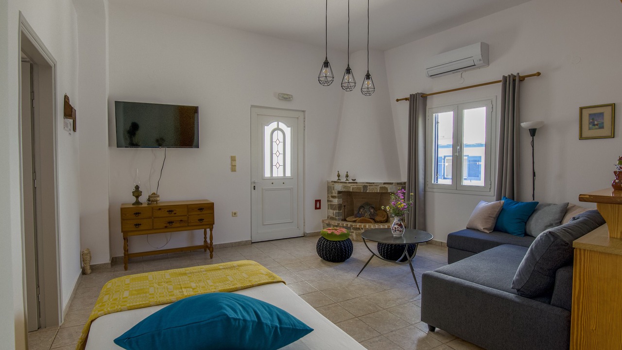 Photo of Livingroom in Drios