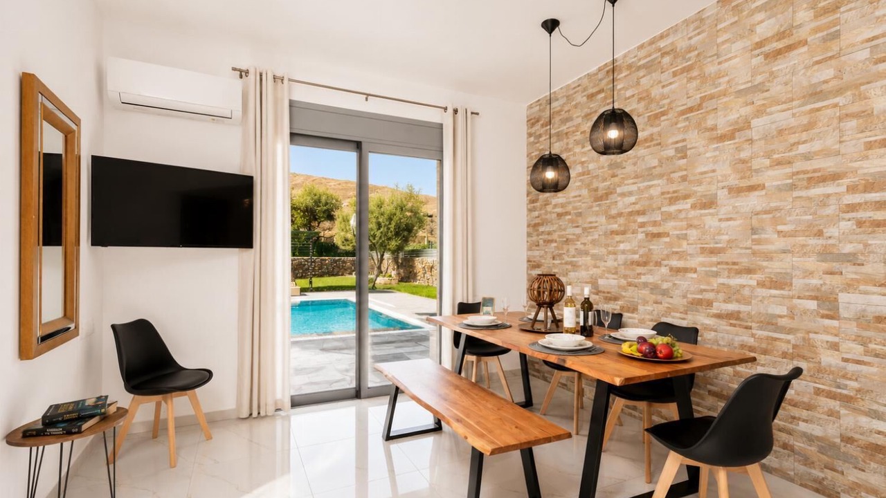 Photo of Bedroom in Lardos