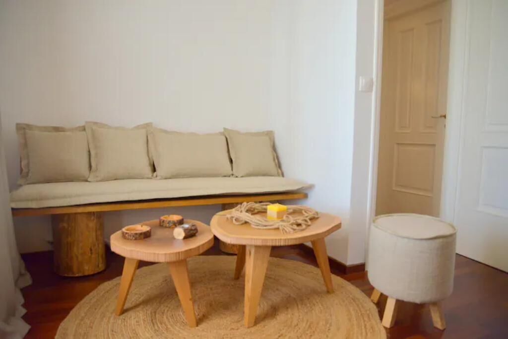 Photo of Livingroom in Adamas